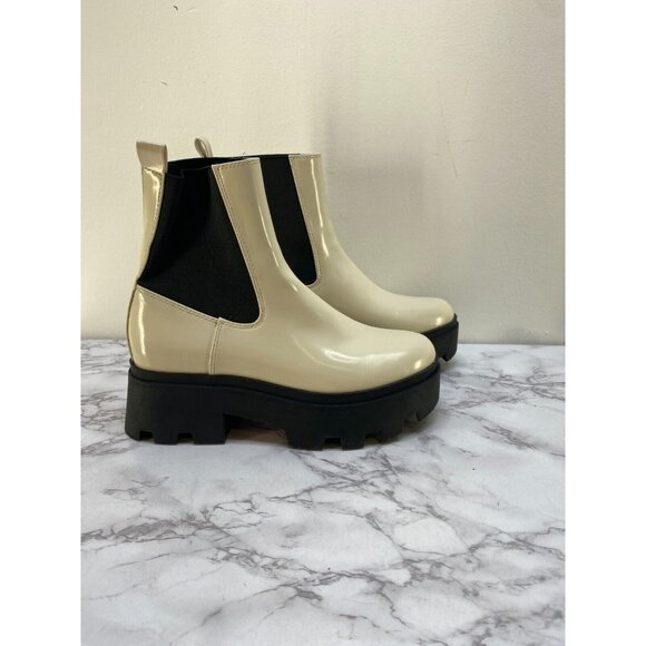 open edit Shoes - OPEN EDIT Women's Iris Lug Chelsea Boot In Ivory Sz 8M